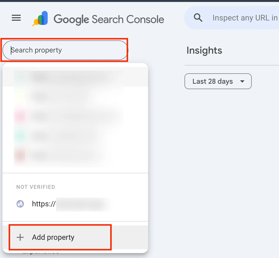 Interfaz de Google Search Console con el campo "Search property" y el botón "Add property" para añadir una nueva propiedad.